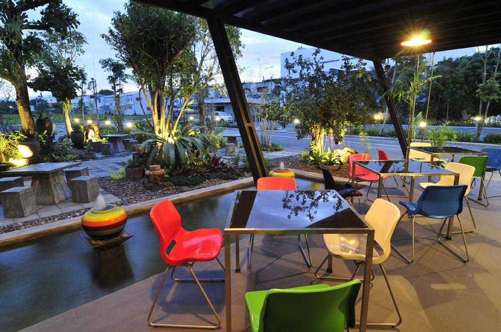 @24Boutique Hotel Накхонситхаммарат Экстерьер фото